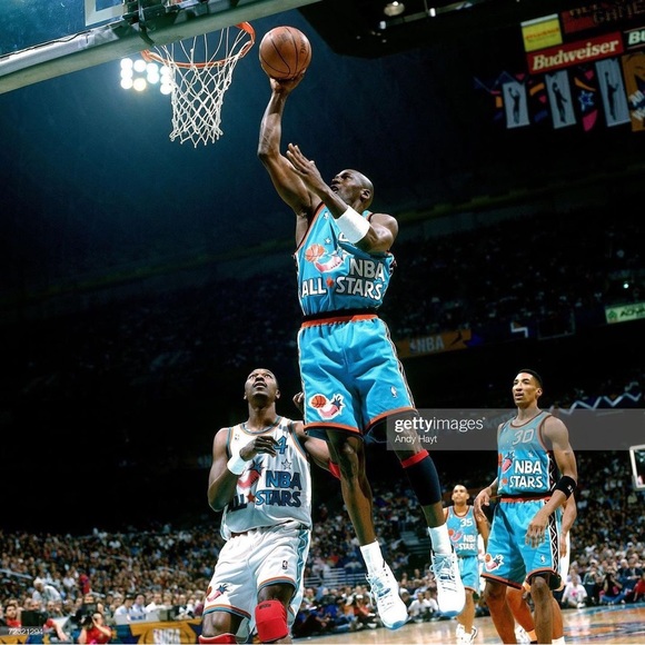 Mitchell & Ness East All Star Chicago Bulls '96 Michael Jordan #23 Teal Jersey - Picture 13 of 13
